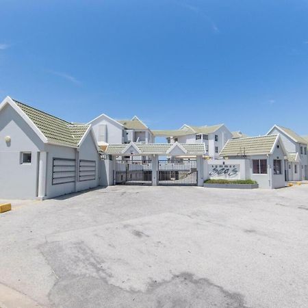 Luxury On The Beach Port Elizabeth Exterior foto